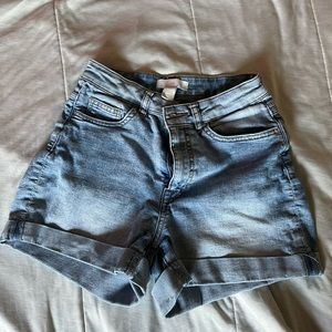 H&M high waisted blue shorts size 4